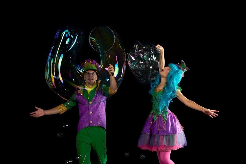 Шоу мыльных пузырей